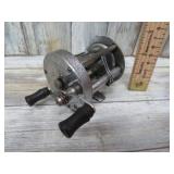 SHAKESPEARE #1945 FISHING REEL