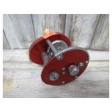 VINTAGE LEVER WIND FISHING REEL