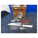 KITCHEN TOOLS & MEAT GRINDER