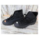 CONVERSE ALLSTAR SHOES -- 7