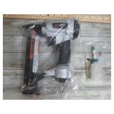 PNEAMATUIC 18ga NAILER / STAPLER
