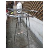 STORE CLOTHES DISPLAY RACK LIKE NEW