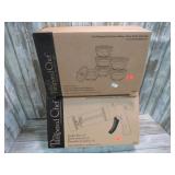PAMPERED CHEF PREP BOWL SET & COOKIE PRESS