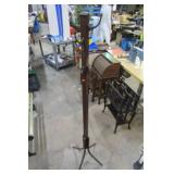 VINTAGE METAL HAT / COAT RACK