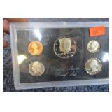 1983 U.S. MINT PROOF COIN SET