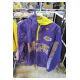 NBA LAKERS JACKET -- M