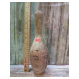 VINTAGE DUCK PIN BOWLING PIN