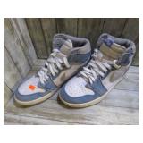 NIKE AIR JORDAN SHOES -- 8.5