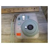 INSTAX INSTANT CAMERA