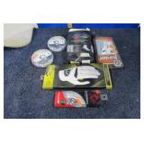 GOLF GLOVE, SHOE SPIKES & SOCKS