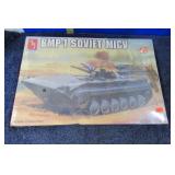 SEALED 1:35 SOVIET BMP-1 MICV MODEL