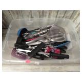 KITCHEN UTENSILS / TOOLS