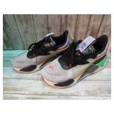 PUMA RUNNING SHOES SIZE 7C