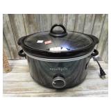 CROCKPOT SLOW COOKER