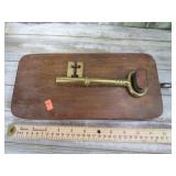 BRASS KEY PLAQUE