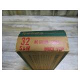 38-  32 S&W PISTOL CARTRIDGES / BULLETS / AMMO