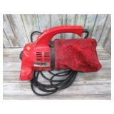 DIRT DEVIL HAND VACUUM CLEANER