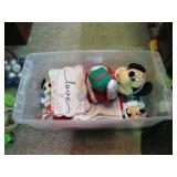STORAGE TUB WITH LID AND CONTENTS