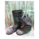 ITASCA RUBBER WORK BOOTS -- 11