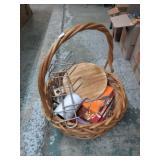 BASKET LOT