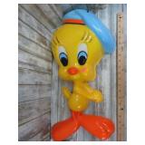 LIGHT-UP TWEETY BIRD WALL DECOR