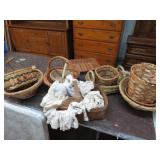 GROUP LOT -- BASKETS