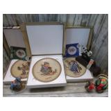 FIGURINES, HUMMEL PLATES & NUTCRACKERS