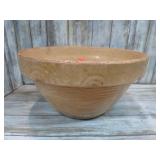 STONEWARE MIXING BOWL
