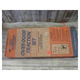 OVER DOOR TRACTION SET