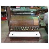 ANTIQUE NCR CASH REGISTER -- NO NOT HAVE KEY