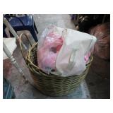 BASKET LOT