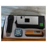 VINTAGE KODAK POCKET INSTAMATIC 30 CAMERA