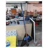 LEAF RAKE & EDGER