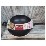 NEW-- T-FAL 14.25" JUMBO WOK