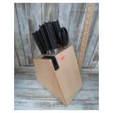 KITCHENAID CUTTLERY SET