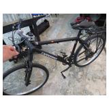 CANNONDALE MADE IN USA 18 spd BIKE