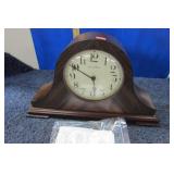 BULOVA QUARTZ MANTLE CLOCK