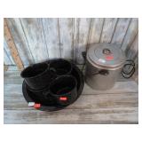 CAMPING ENAMELWARE & COFFEE POT