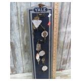 YALE PADLOCK DISPLAY