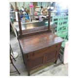 ANTIQUE OAK WASH STAND