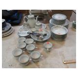 CHINA DISHES -- 8 PLACE