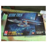SEALED 1 / 650 STAR TREK CUT-AWAY ENTERPRISE MODEL