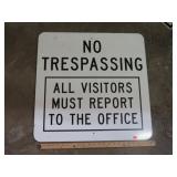 NO TRESPASSING SIGN
