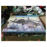 1:32 AH-64 APACHIE HELICOPTER MODEL