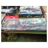 UNOPENED USS IOWA 1:350 BATTLESHIP MODEL