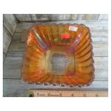 MARIGOLD IRIDESCENT BOWL