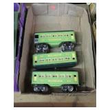 PRE-WAR LIONELL TIN PULLMAN TRAIN CARS