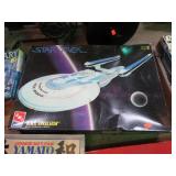STAR TREK USS EXCELSIOR MODEL