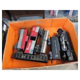 MARX MODEL TRAIN ENGINE & CARS