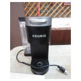 KEURIG COFFEE MAKER